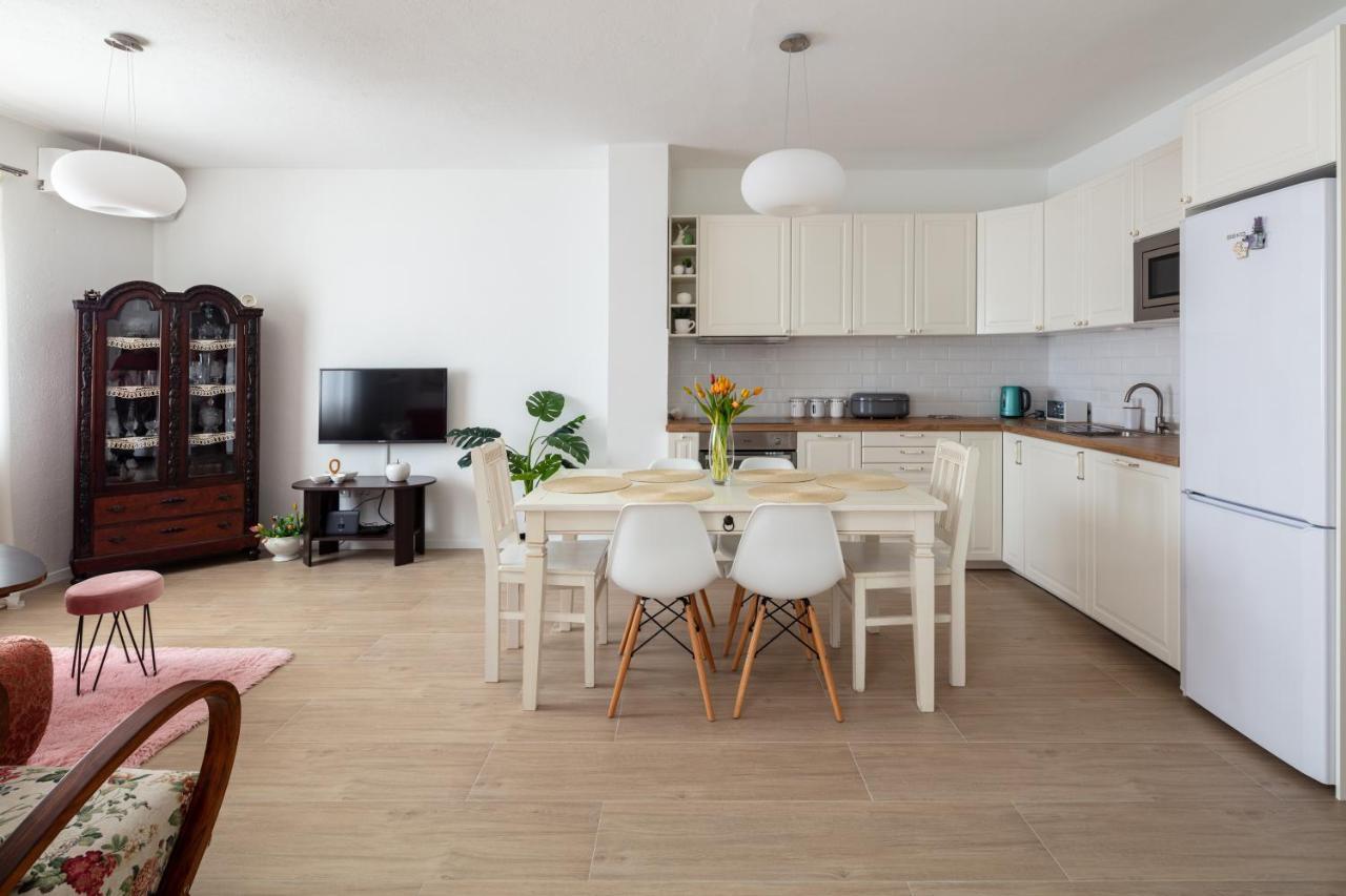 Holiday Home Vallis Povlja  Luaran gambar