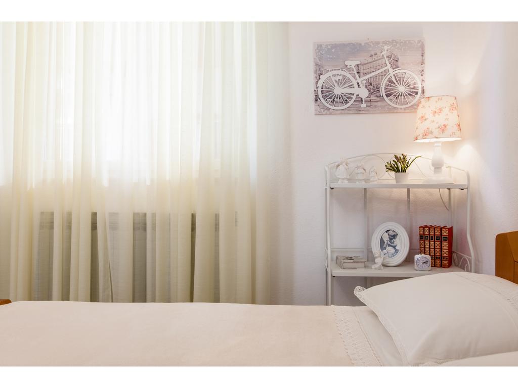 Holiday Home Vallis Povlja  Luaran gambar