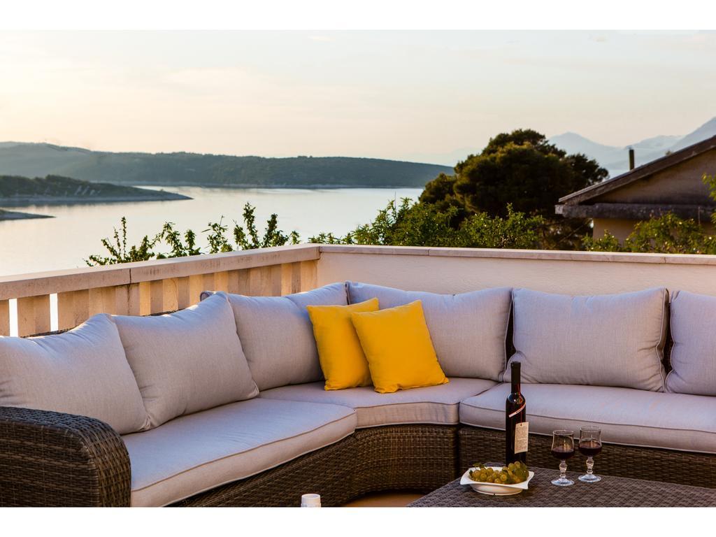 Holiday Home Vallis Povlja  Luaran gambar
