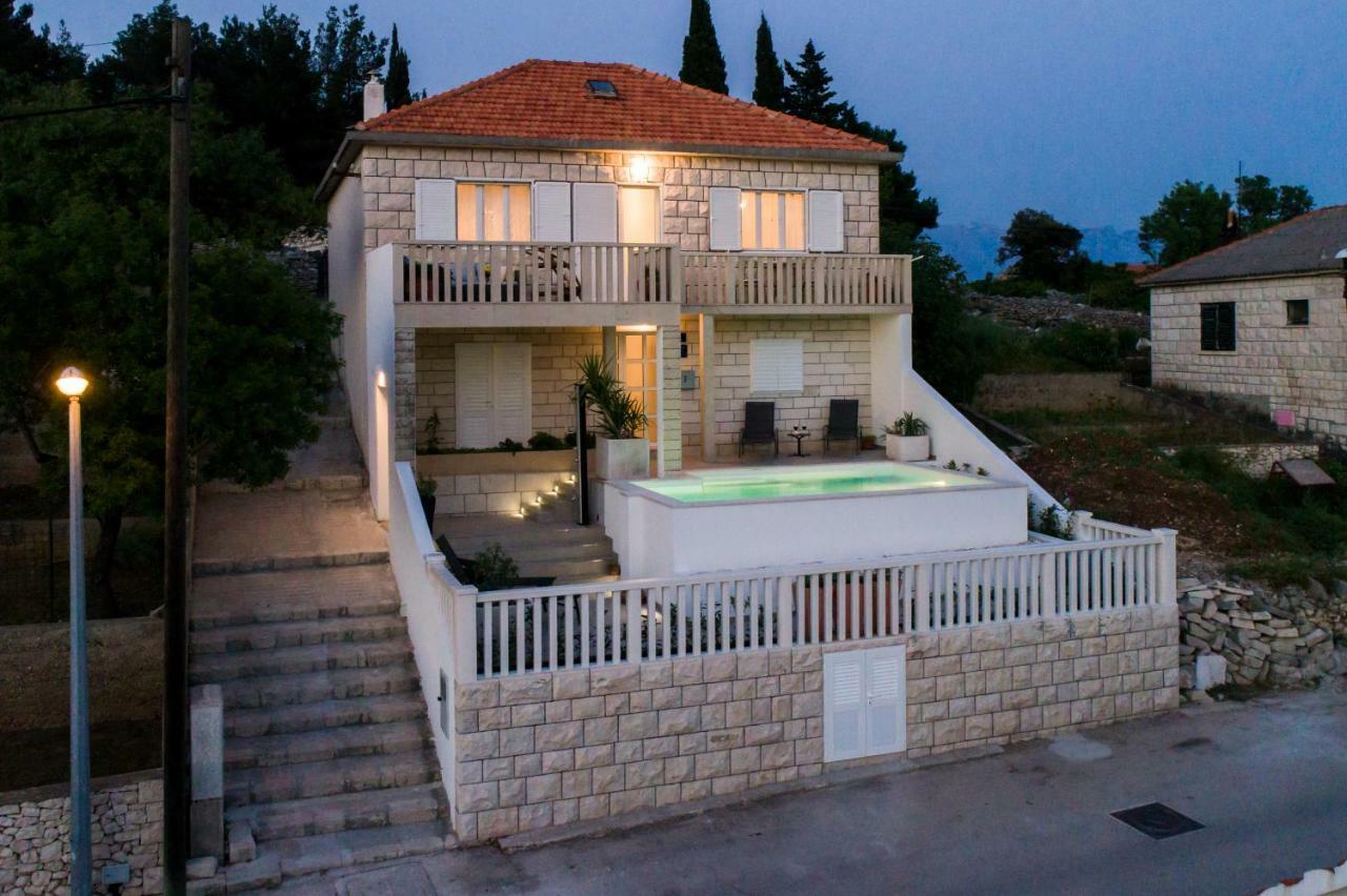 Holiday Home Vallis Povlja  Luaran gambar